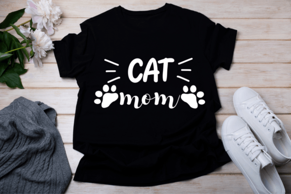 Cat Mom-SVG: Graphics for Crafts and Creative Branding